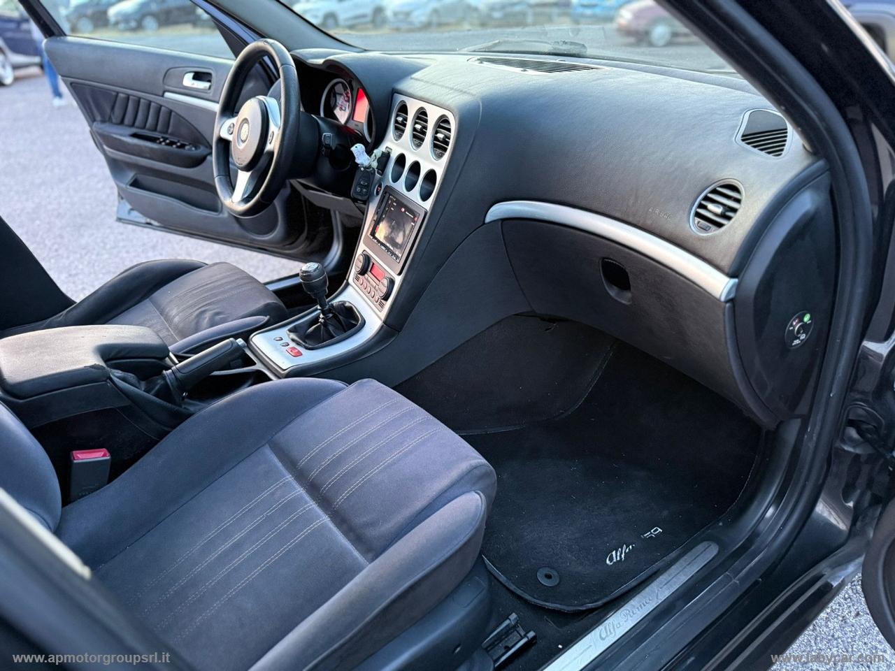 ALFA ROMEO 159 1.9 JTDm 16V Distinctive
