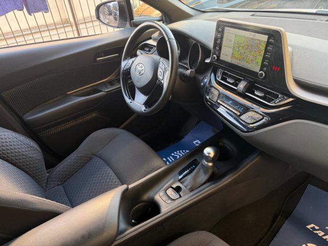 TOYOTA C-HR 1.8 Hybrid E-CVT Business