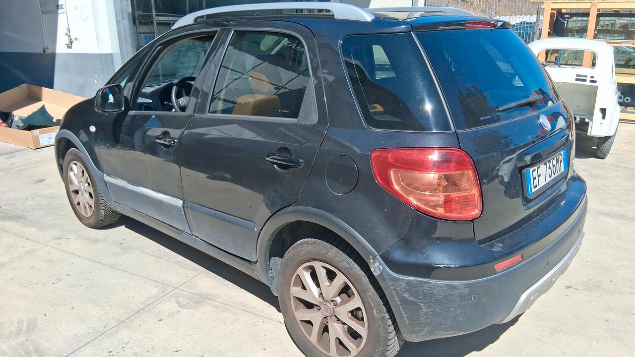Fiat Sedici 2.0 MJT 16V DPF 4x4 Experience
