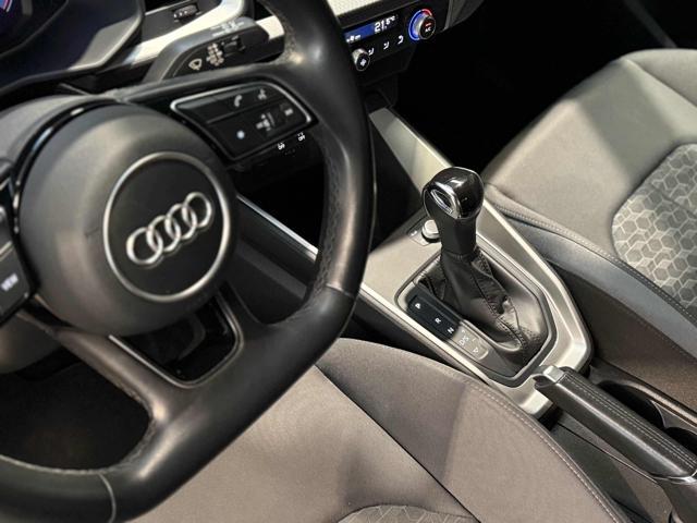 AUDI A1 SPB 35 TFSI S tronic Identity Black