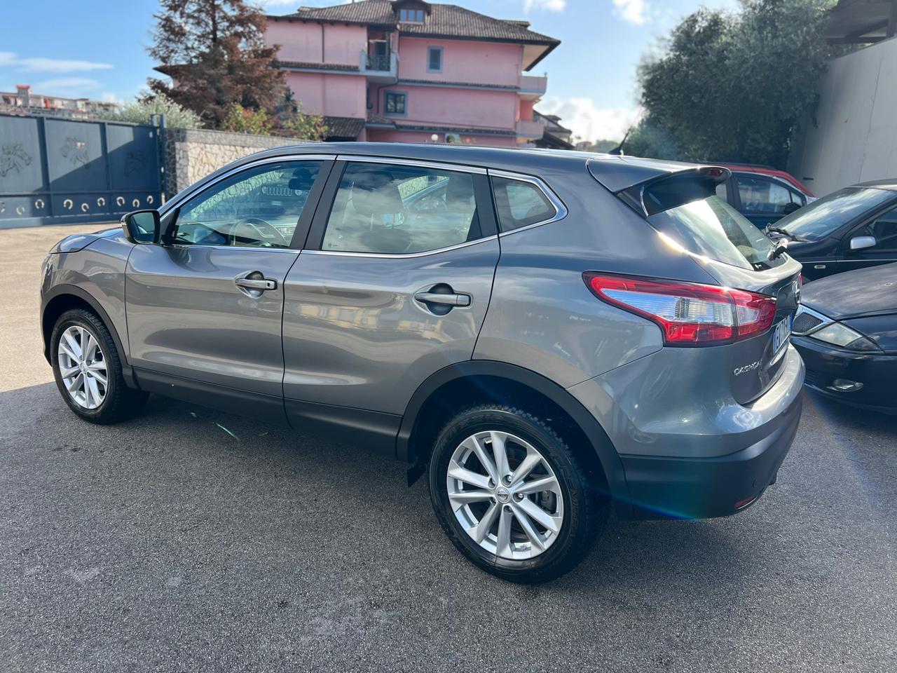 Nissan Qashqai 1.5 dCi DPF Acenta