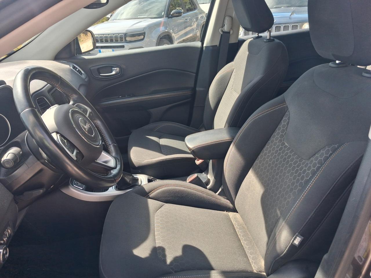 Jeep Compass 1.6 MJ LONGITUDINE