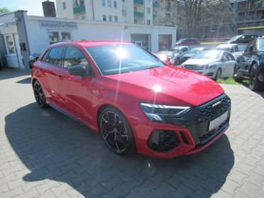 Audi A3 RS3 SPB TFSI quattro S tronic