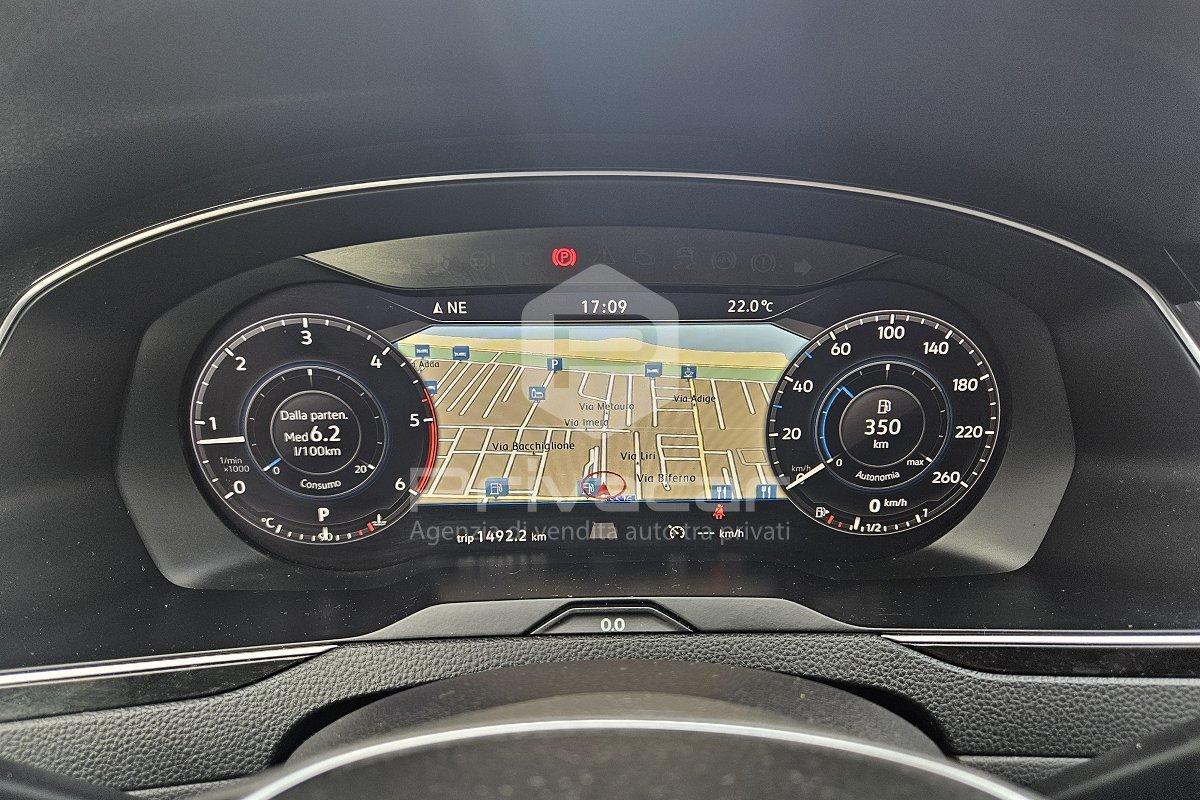 VOLKSWAGEN Passat Variant 2.0 TDI DSG Executive BlueMotion Tech.