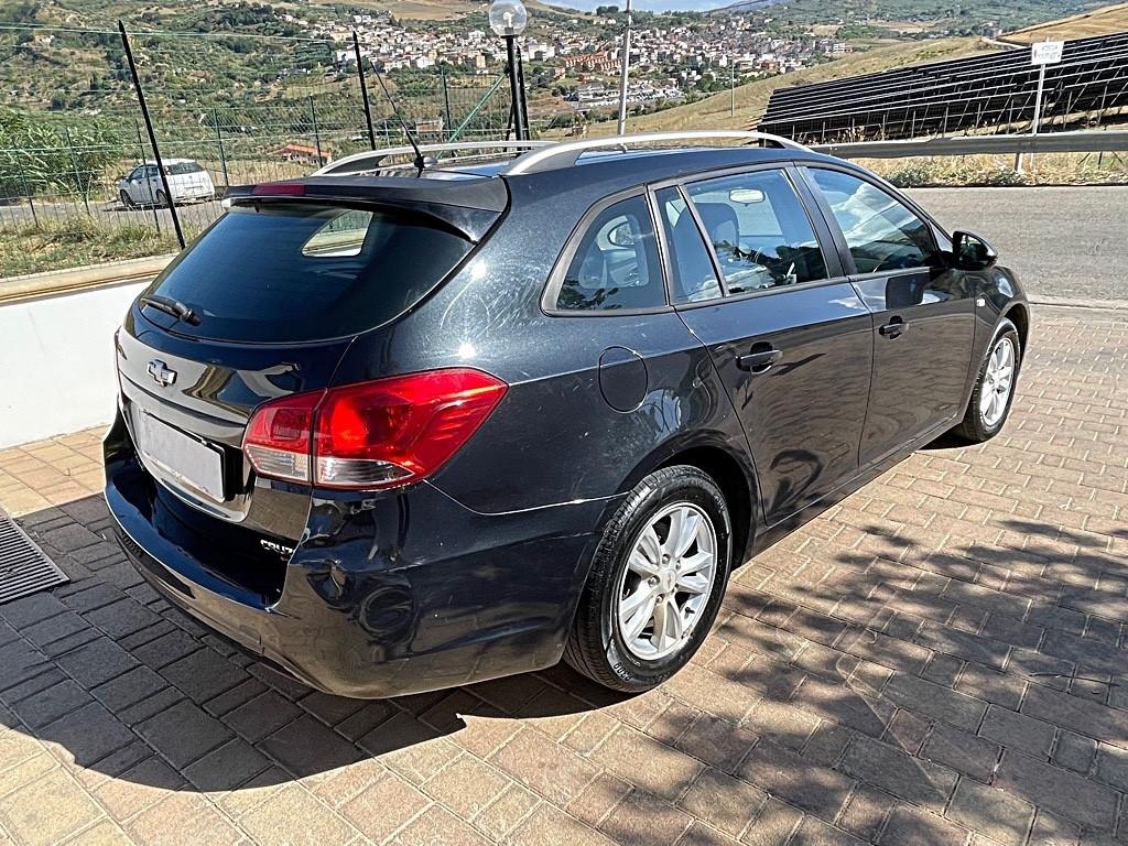 Chevrolet Cruze 1.7 Diesel Station Wagon LT