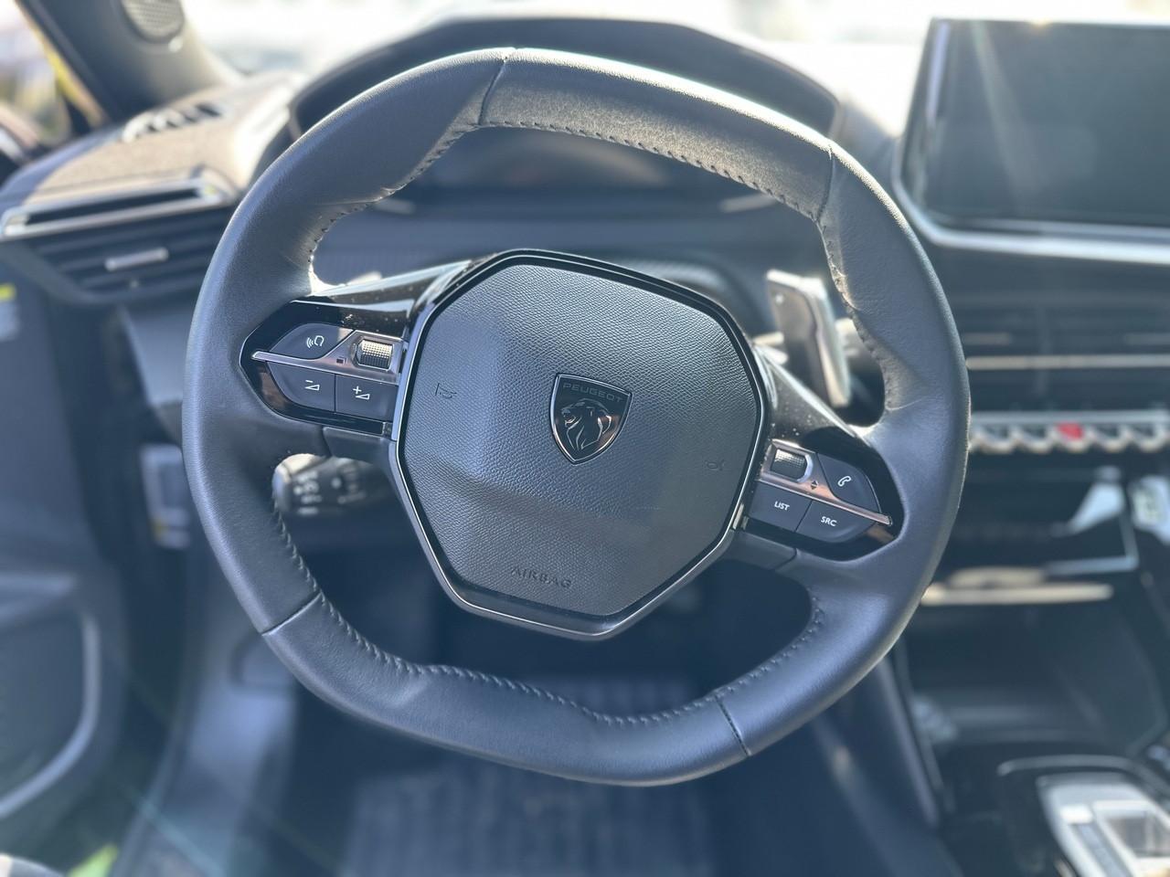 PEUGEOT 2008 II 2023 - 2008 1.2 puretech Allure s&s 130cv eat8