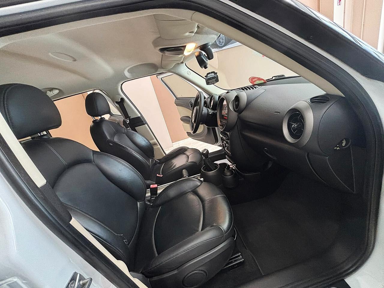 Mini Cooper D Countryman 1.6 diesel 110CV