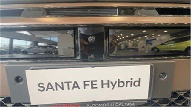 HYUNDAI Santa Fe 5ª serie 1.6T-GDi PHEV 4WD AT 7 posti XClass