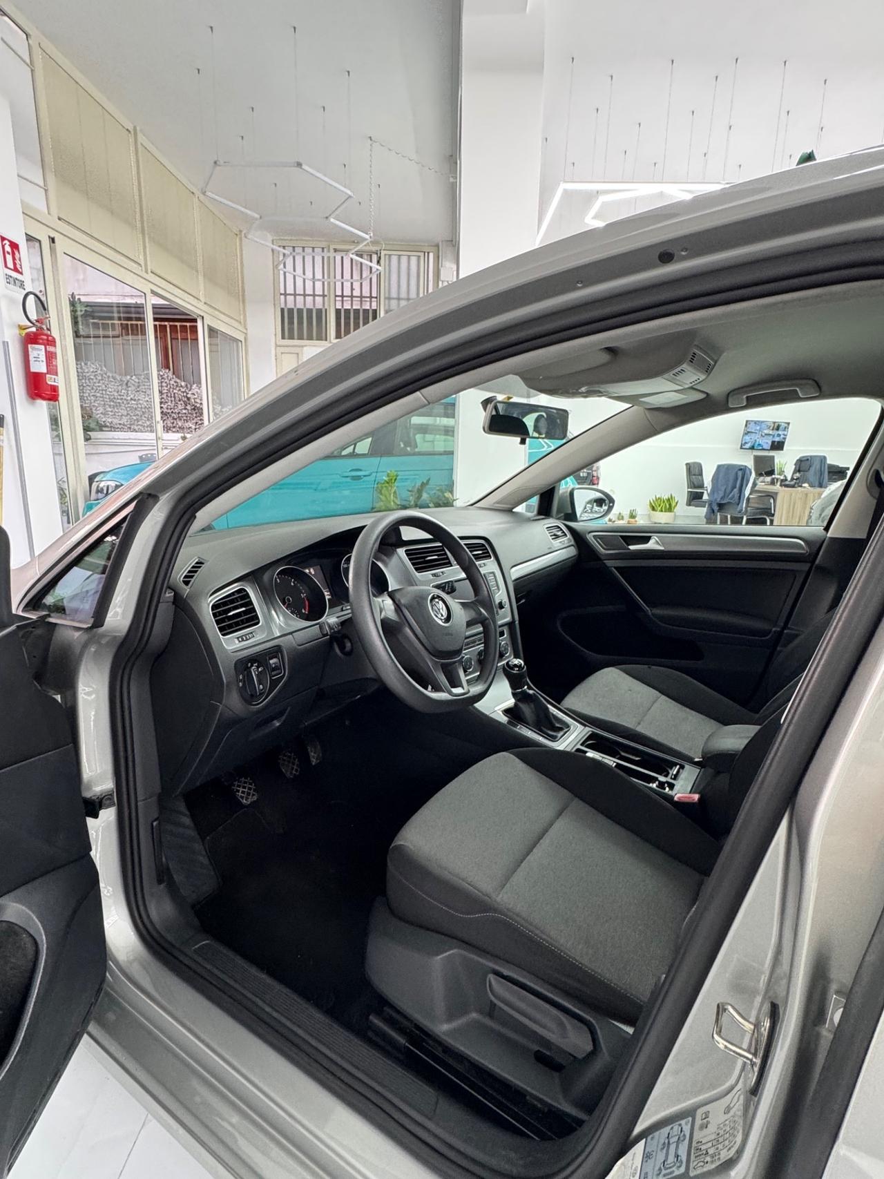 Volkswagen Golf Variant 1.6 TDI 90 CV Trendline BlueMotion Technology