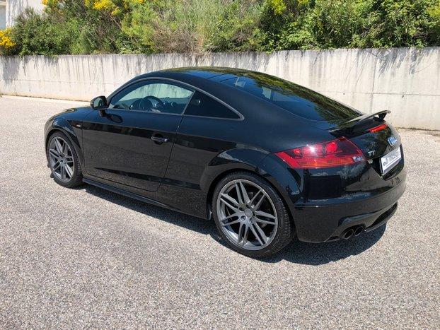 Audi TT s line