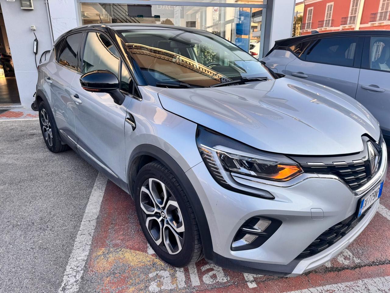 RENAULT CAPTUR 1,0 GPL 100 CV TECHNO MY22 5P