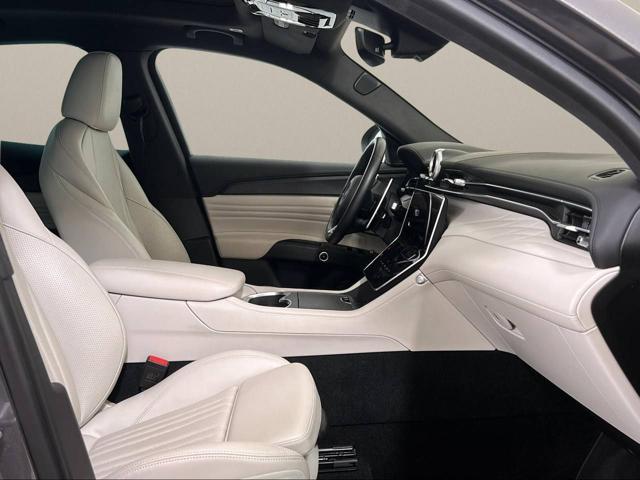 MASERATI Grecale MHEV 300 CV AWD GT