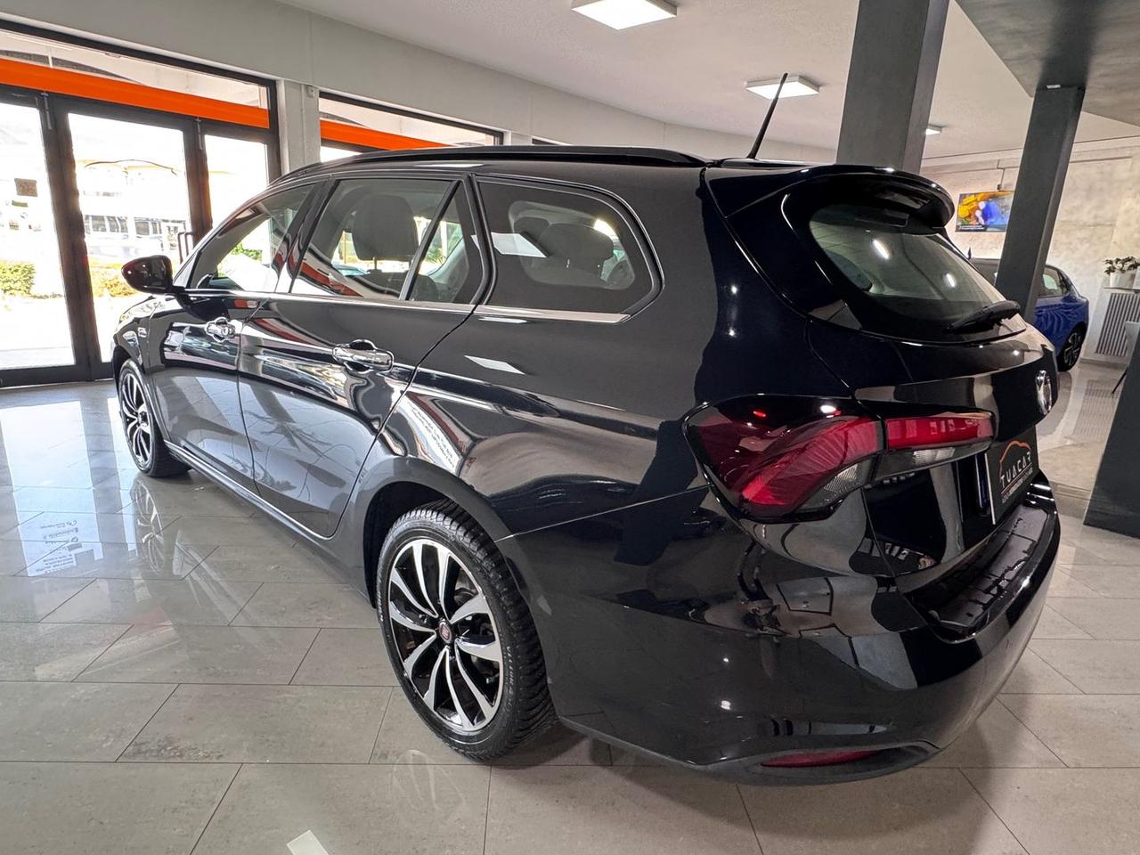 Fiat Tipo Lounge 1.6 Multijet  #6571