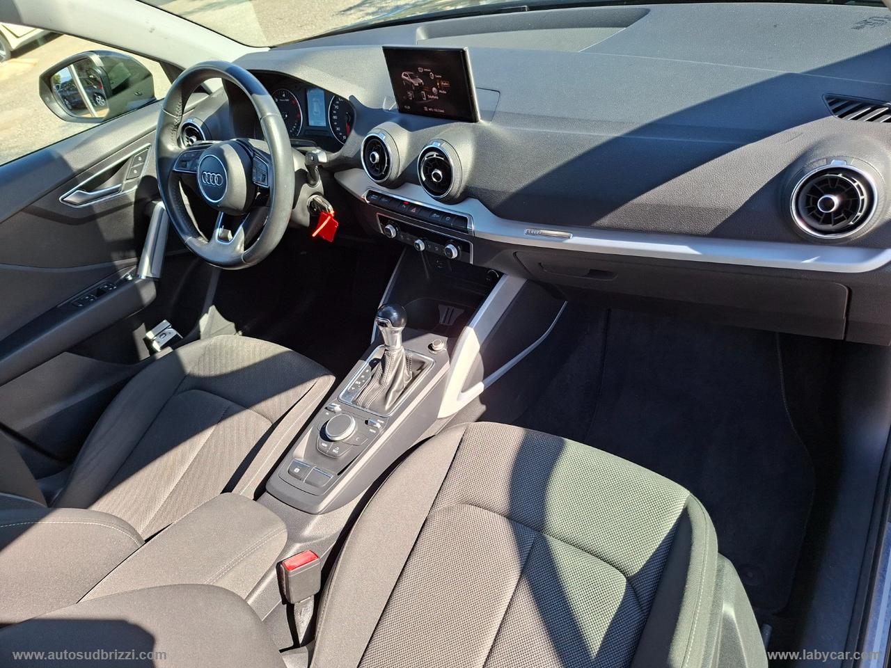 AUDI Q2 30 TDI S tronic Identity Black