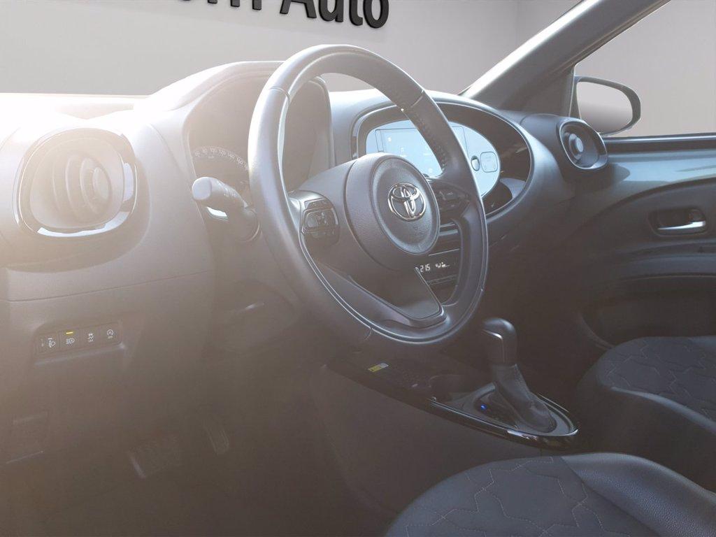 TOYOTA Aygo x 1.0 lounge 72cv s-cvt del 2022