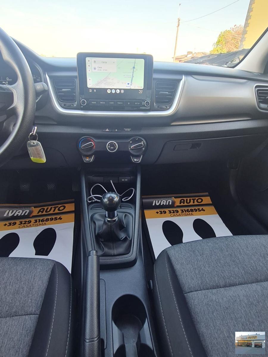 KIA Stonic 1.2 Benzina-Neopatentati-Anno 2022