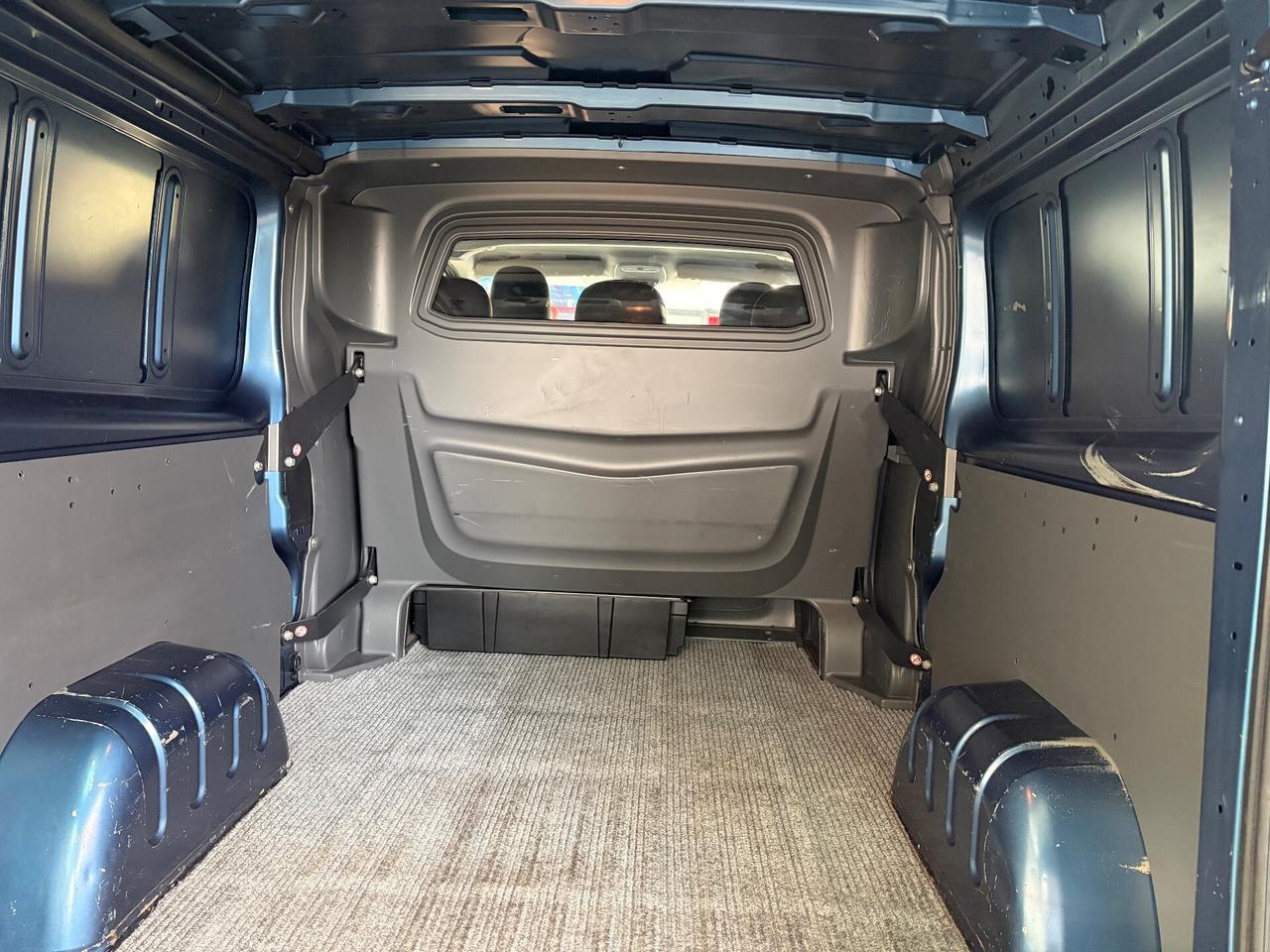 Renault Trafic 5 posti 1.6 Dci120