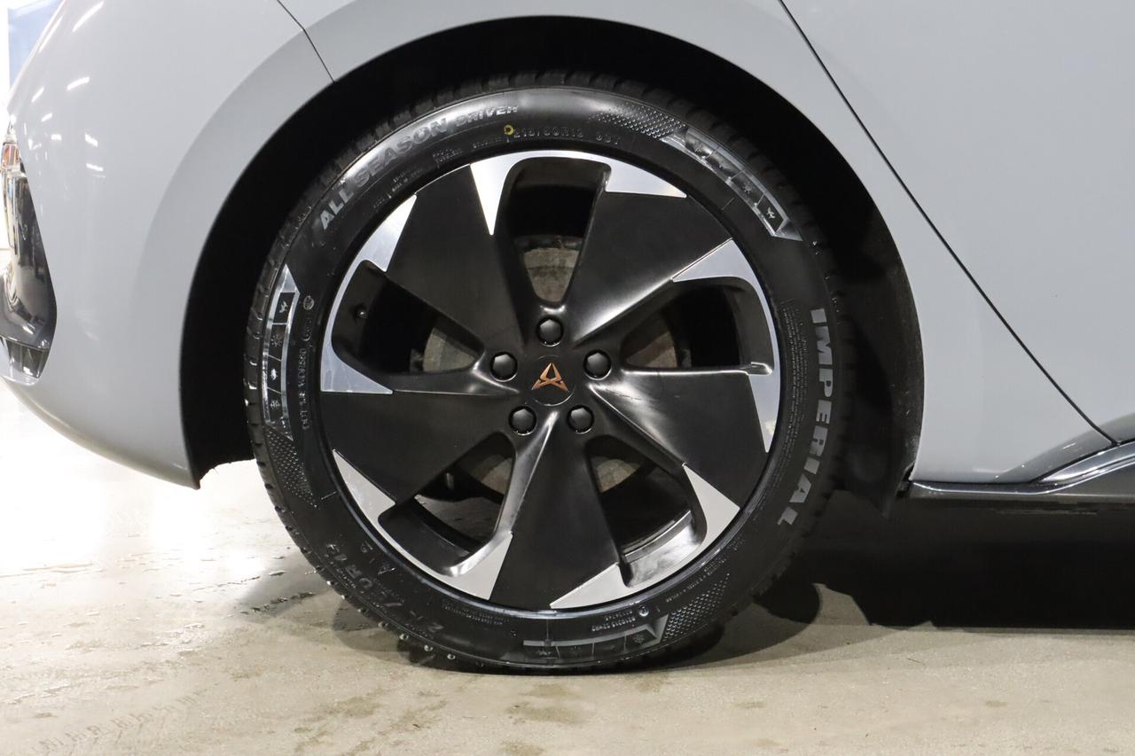 BORN 204CV LED KEYLESS SOLO 37.000 KM! GUIDABILE DA NEOPATENTATI!