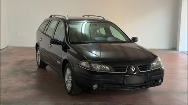 Renault Laguna 1.9 dCi/130CV Grandtour Planet