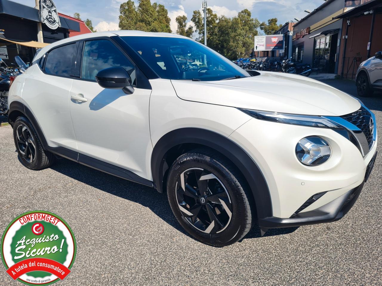 Nissan Juke 1.0 DIG-T 114 CV N-Connecta*CAMERA*CARPLAY*