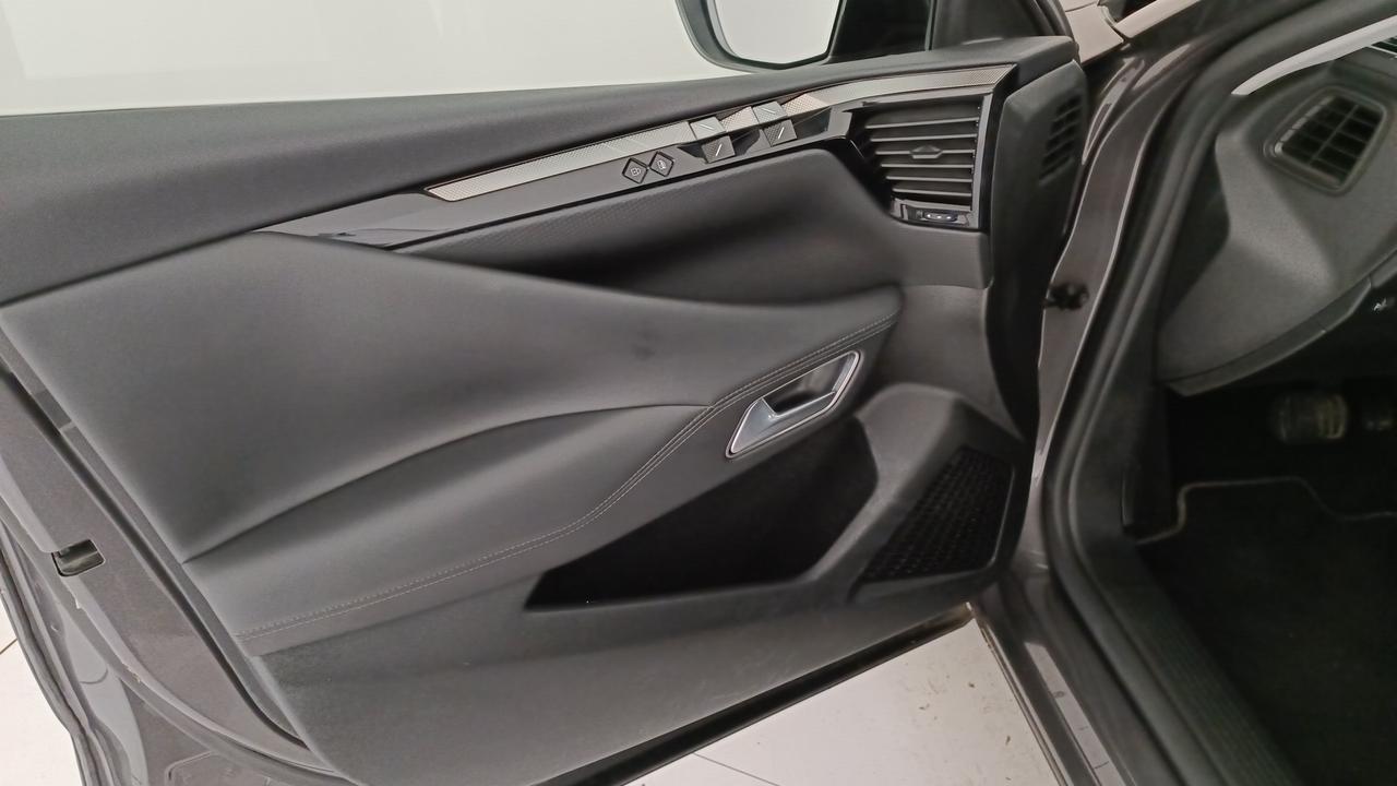 DS DS4 1.2 puretech Bastille Business 130cv auto