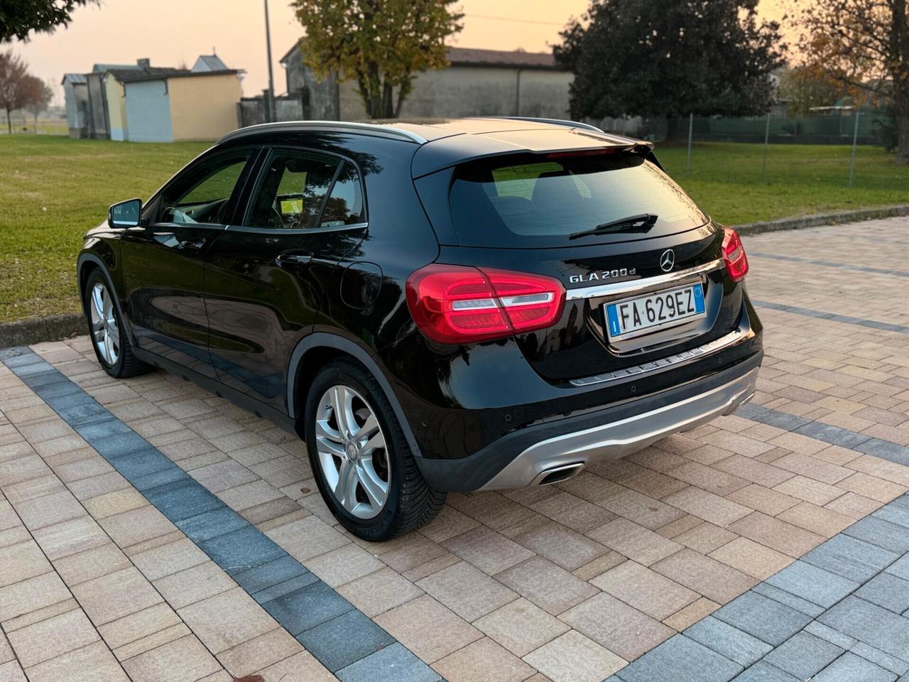 Mercedes-benz GLA 200 d Automatic NEOPATENTATI