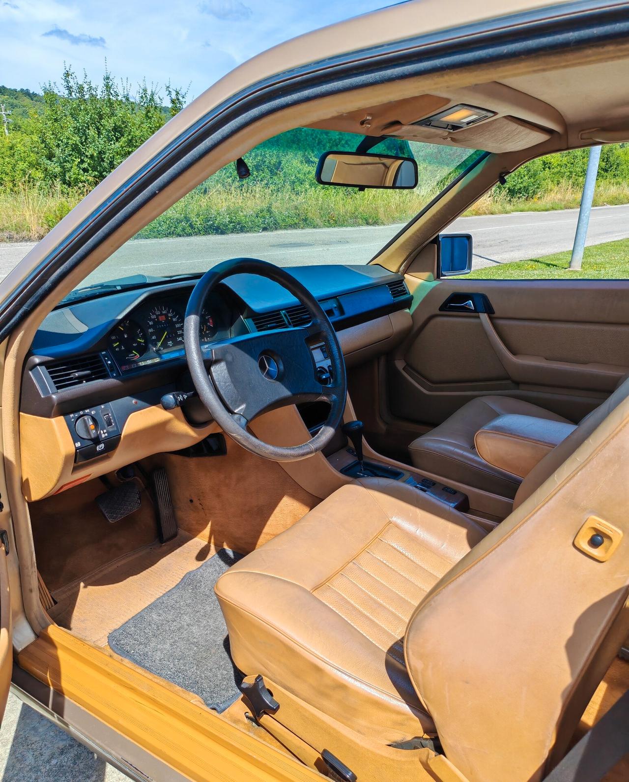Mercedes CE 300