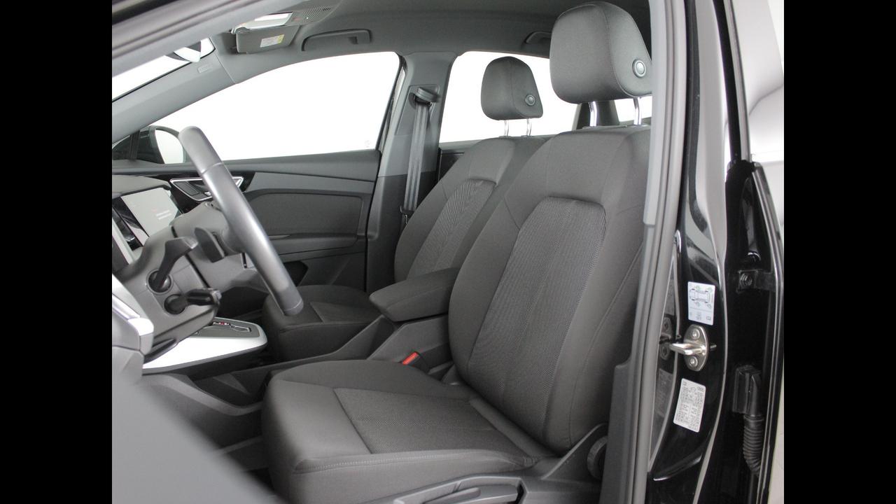 AUDI Q4 Sportback e-tron - Q4 Sportback e-tron 35 Business Advanced