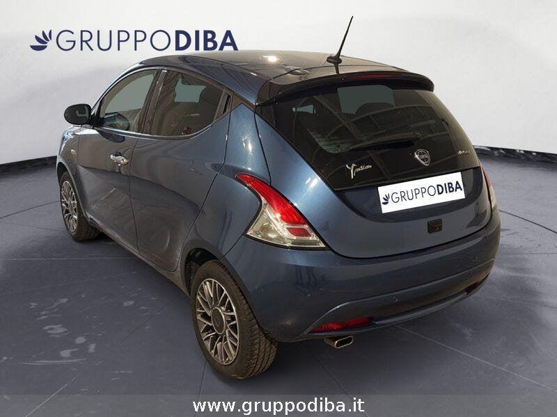 Lancia Ypsilon III 2021 1.0 firefly hybrid Gold Plus s&s 70cv 5p.t