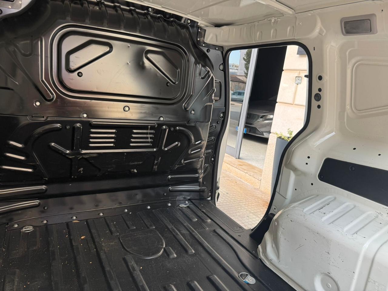 Fiat Fiorino 1.3 MJT 95CV Cargo SX