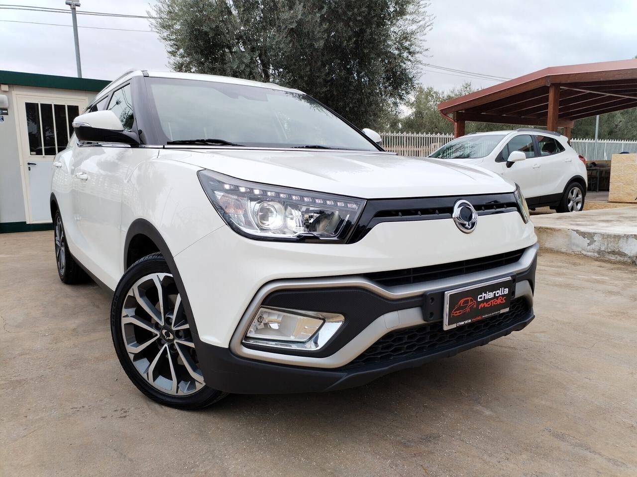 Ssangyong XLV 1.6d 2WD TETTO-NAVI-XENO