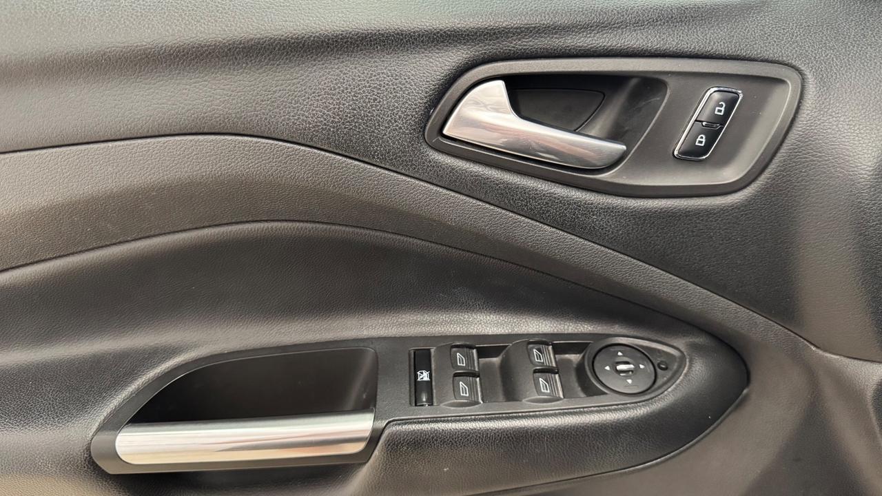 Ford Kuga 2.0 TDCI 140 CV 4WD Titanium NAVI CAMERA