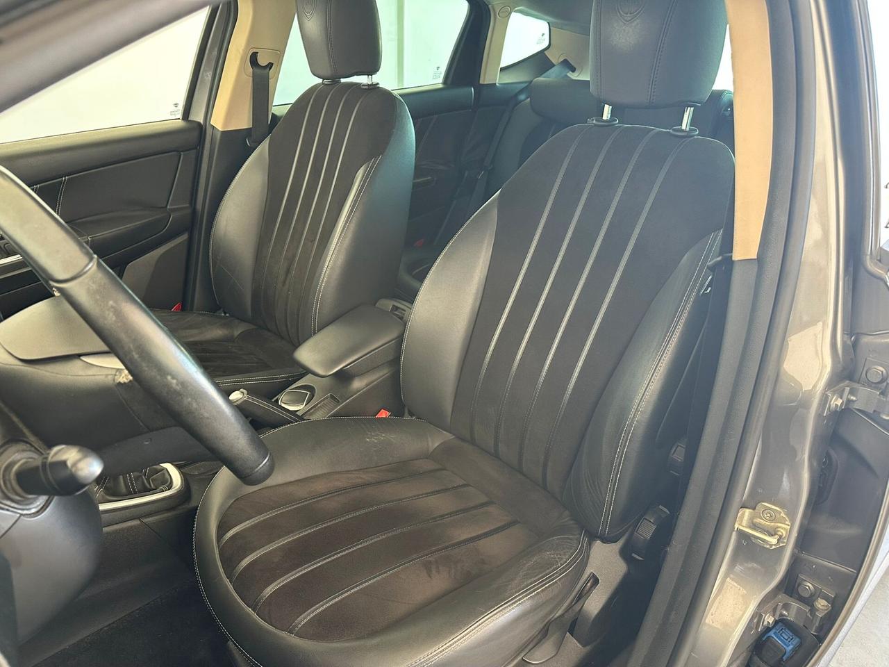 Lancia Delta 1.6 MJT 2009 100.000KM