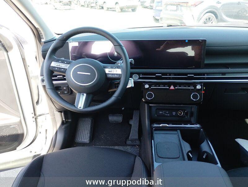 Hyundai Tucson 1.6 Gamma II T-GDI Petrol 6 Speed A/T 2WD PE 1.6HEV AT 2WD EXELLENCE