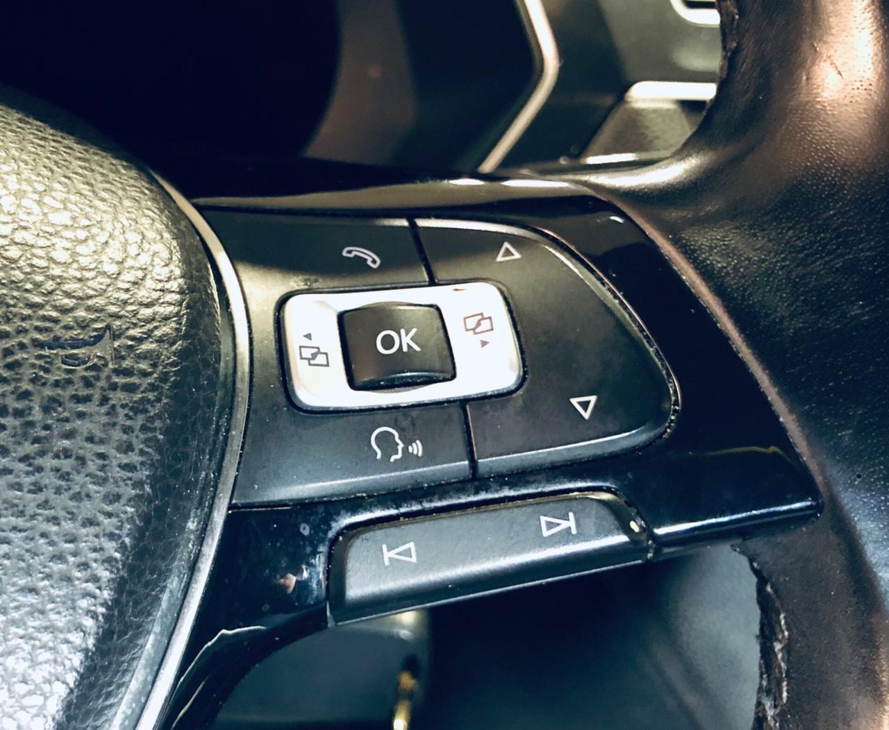 Volkswagen Tiguan 2.0 TDI SCR DSG 4MOTION Executive BMT