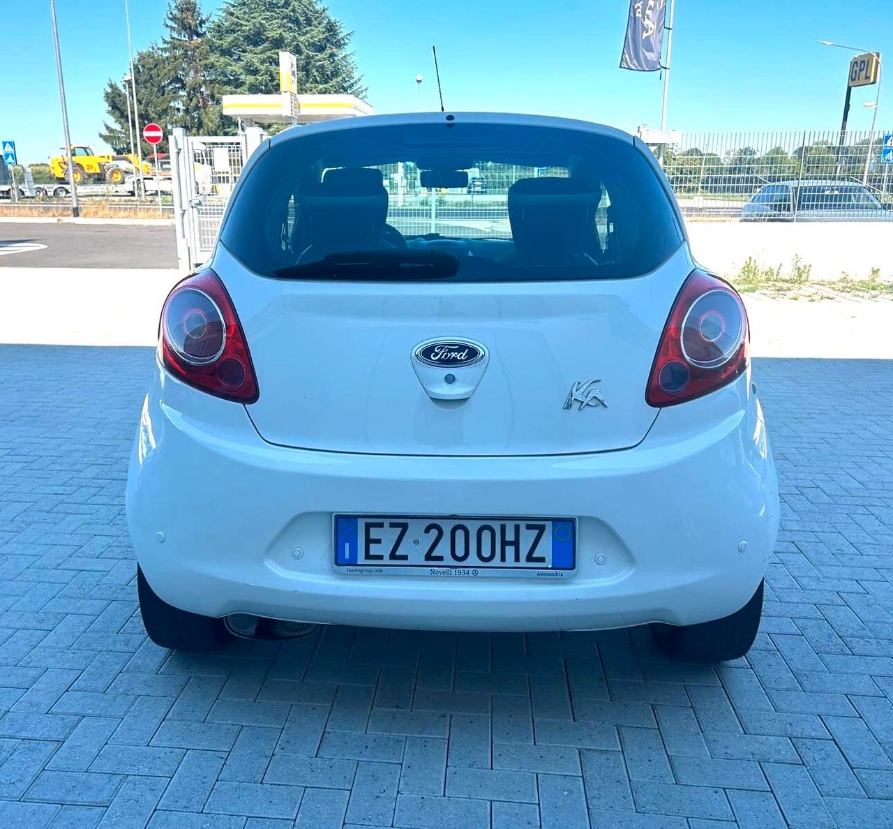 Ford Ka 1.2 8V 69 CV Black&White Edition