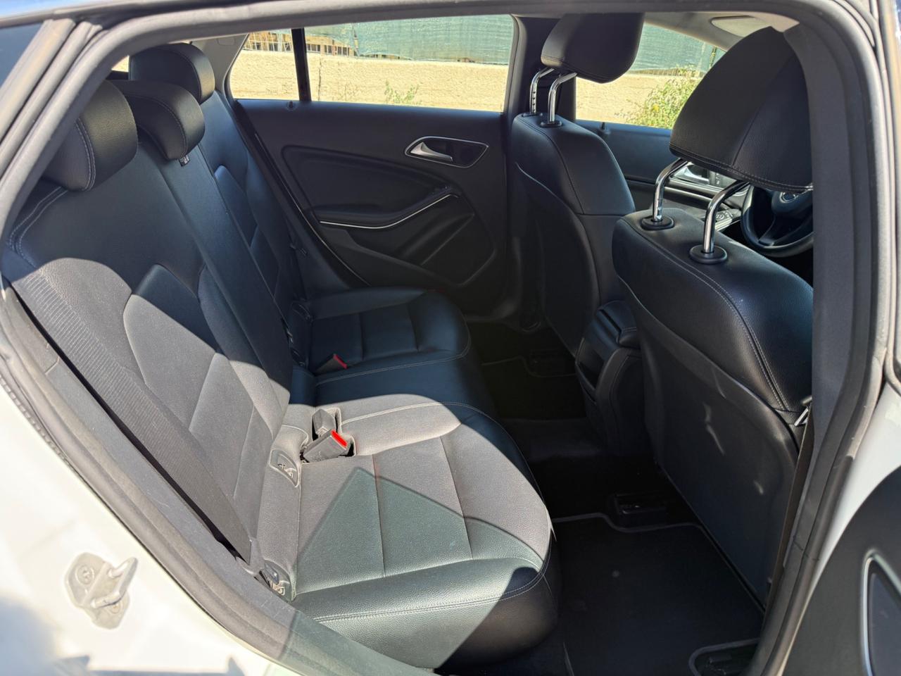 Mercedes-benz CLA 200 180 d S.W. Premium