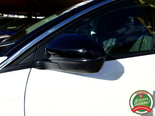 PEUGEOT 3008 BlueHDi 130 S&S EAT8 Allure