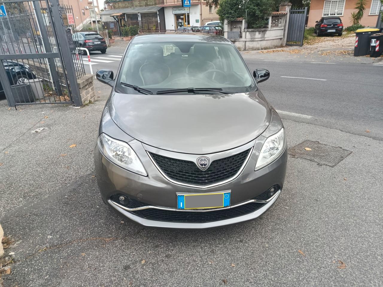 Lancia Ypsilon 1.2 69 CV 5 porte GPL Ecochic Gold
