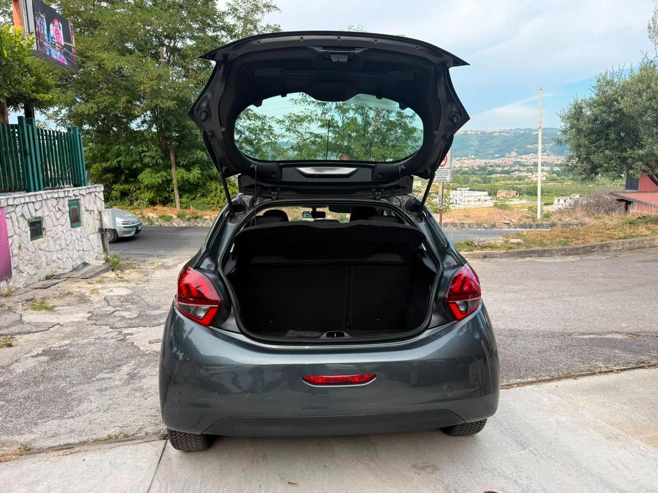 Peugeot 208 PureTech 82 5 porte Access