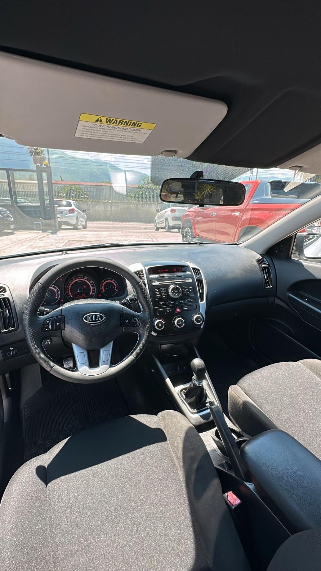 Kia Ceed cee'd Sp. Wag. 1.6 CRDi VGT 115CV EX