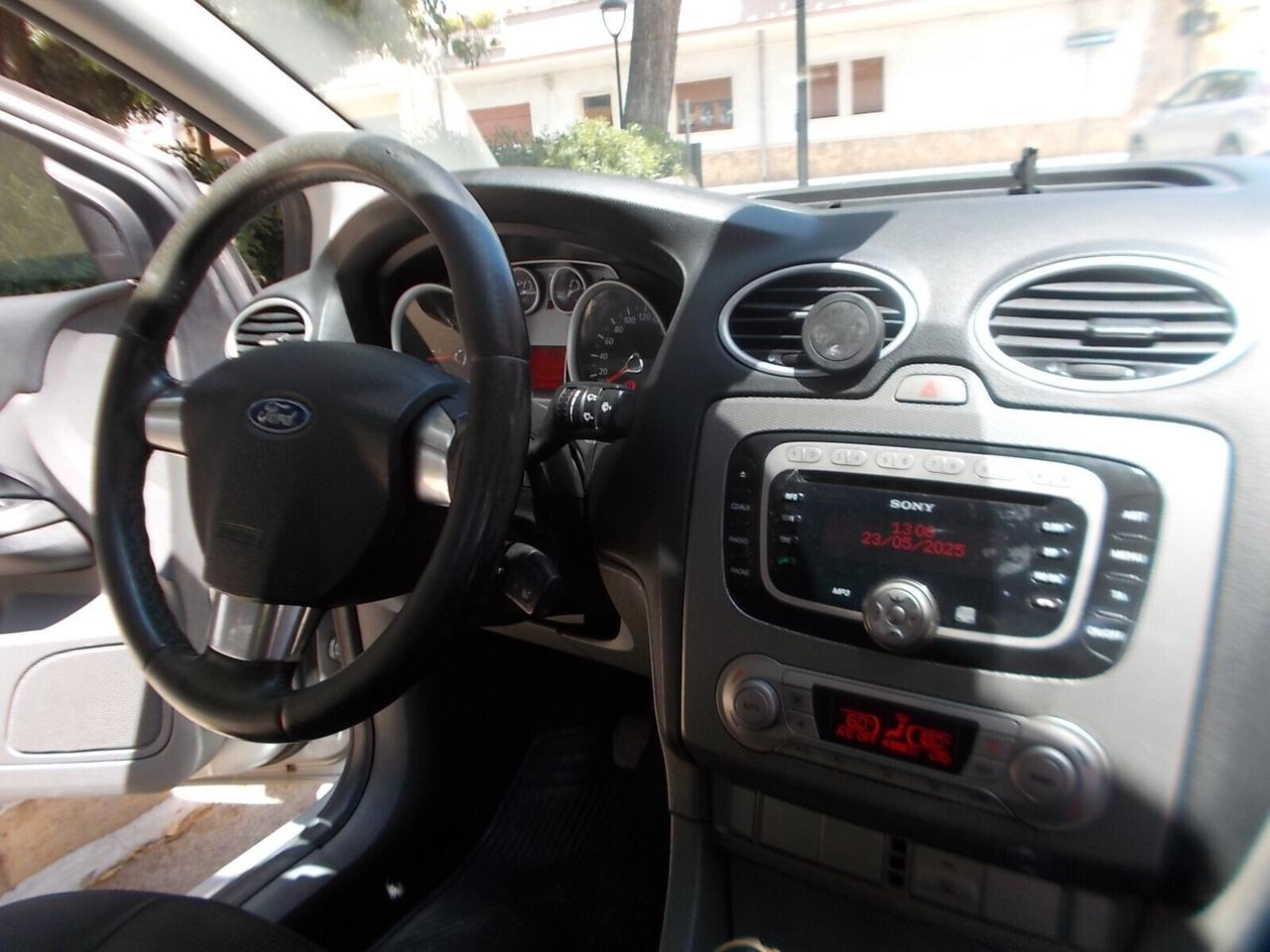 Ford Focus BERLINA 1.6 TDCi 90cv 5p. TITANIUM