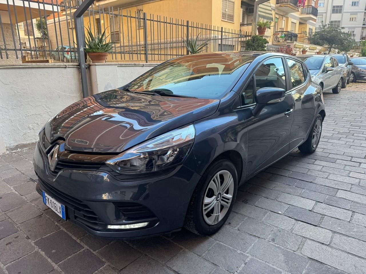 RENAULT Clio 1.2 75CV 5 porte Life IMPIANTO GPL