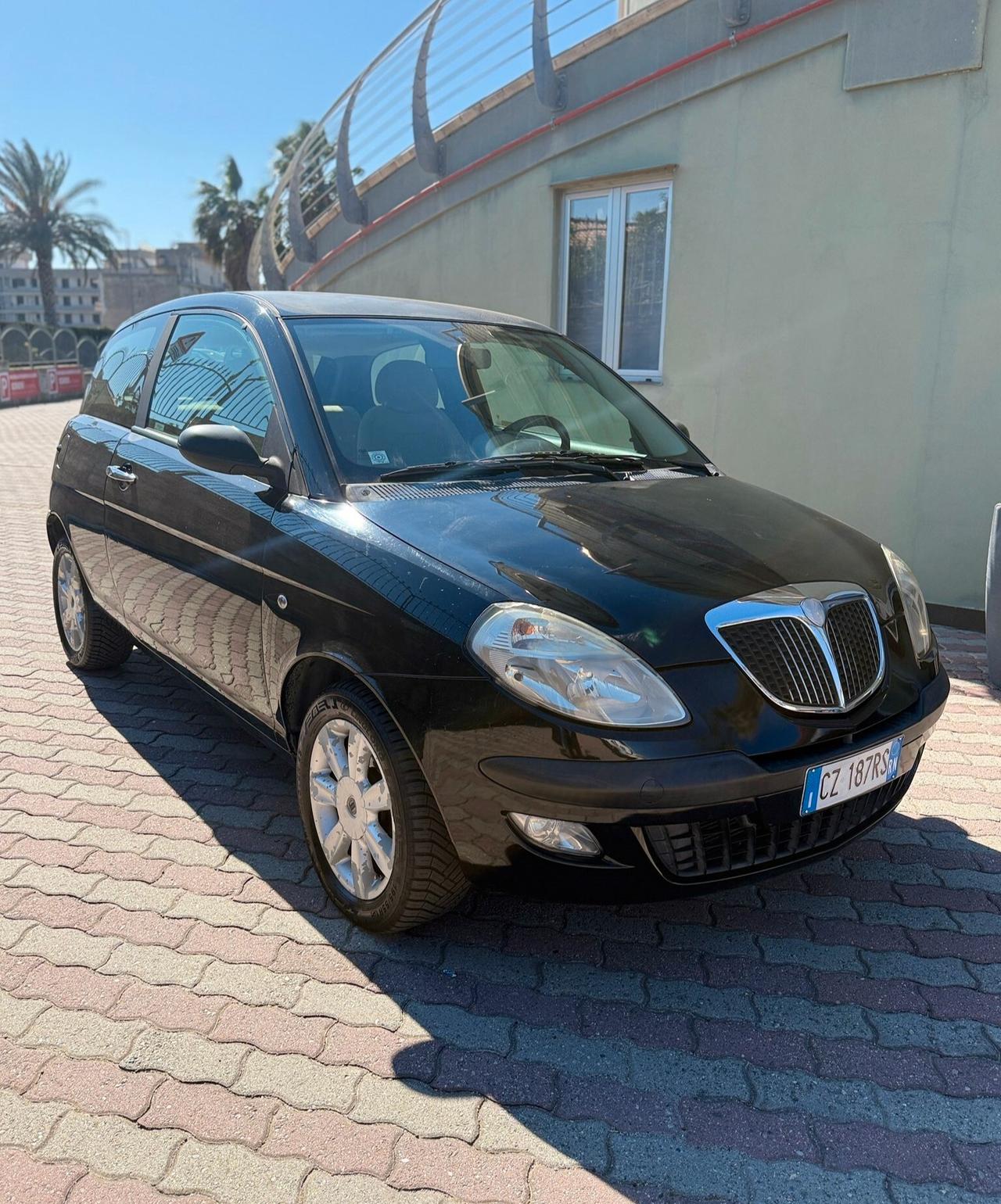 Lancia Ypsilon 1.3 Multijet 16V 69cv