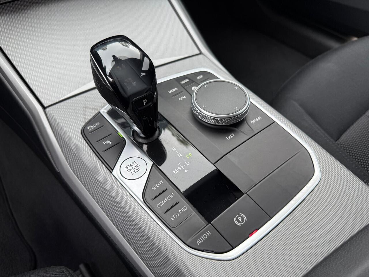 Bmw 320d 48V x-Drive Touring Business C. Auto.