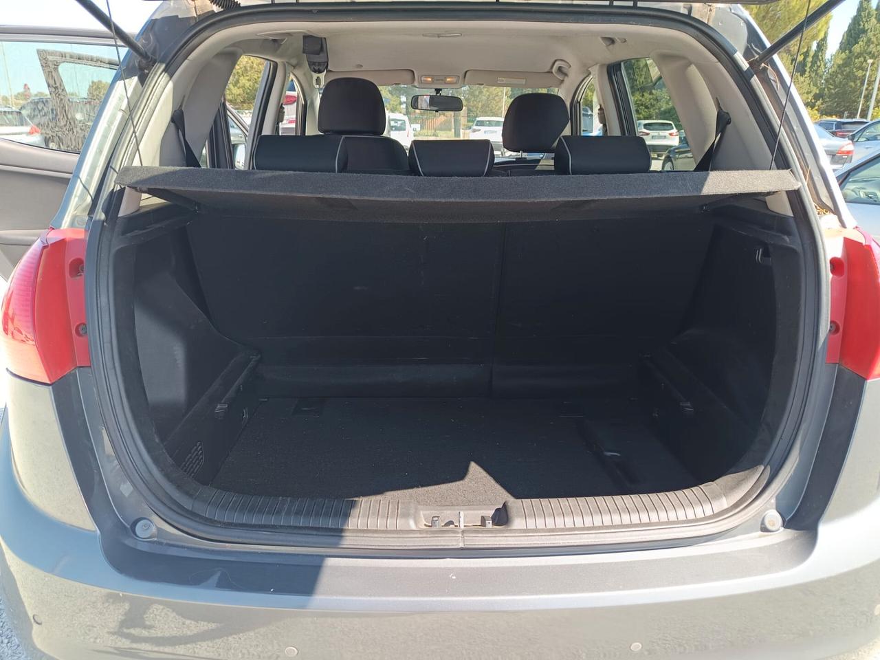Kia Venga 1.4 EXCLUSIVE GPL TUA A 89€ AL MESE