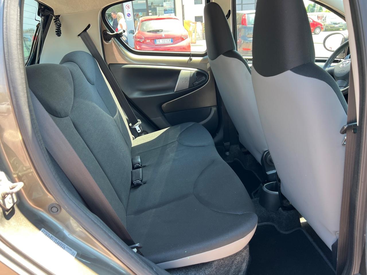 Toyota Aygo 1.0 12V VVT-i 5 porte Edition