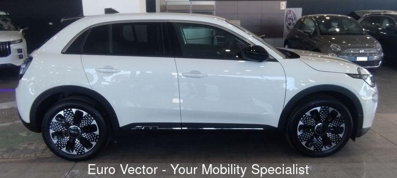 FIAT 600 1.2 Hybrid 100cv La Prima