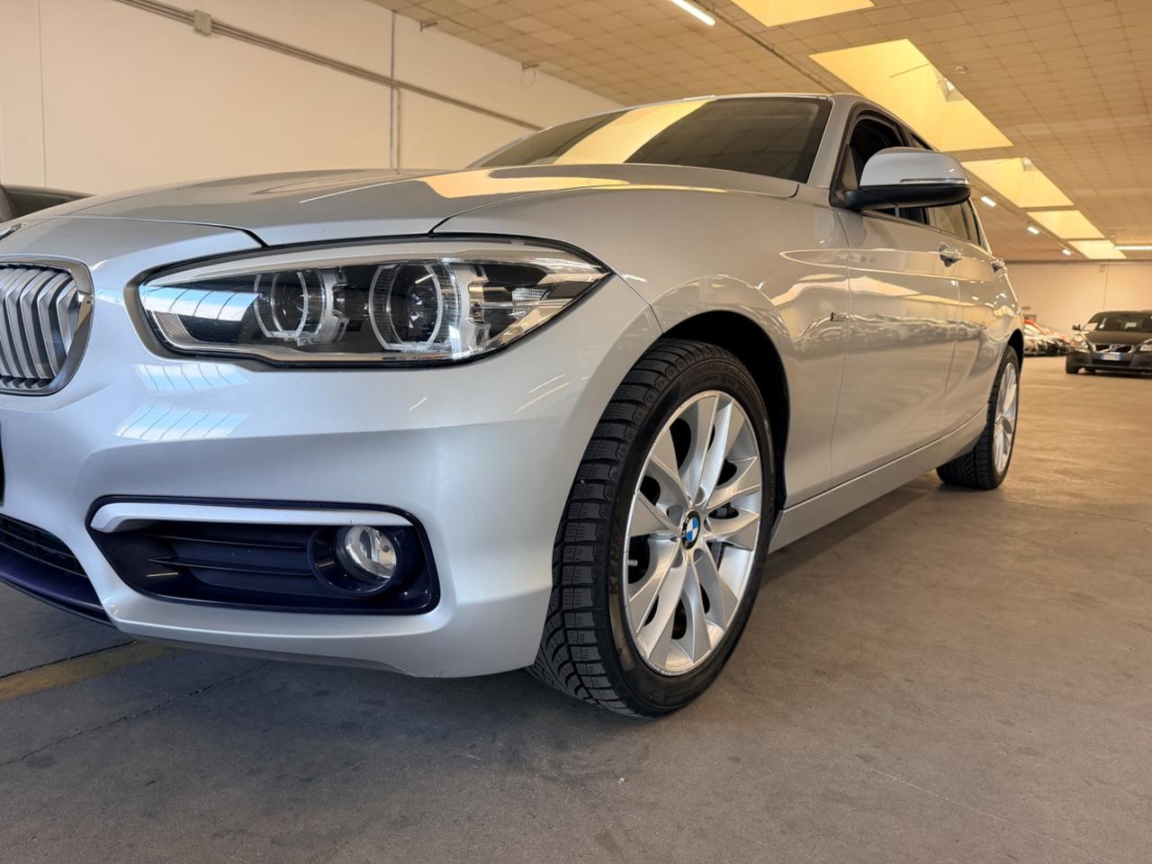 Bmw 116 116d 5p. Urban