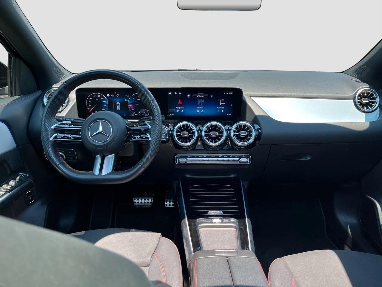 Mercedes-benz GLA 200 d Automatic AMG Line Premium Plus tetto 2025